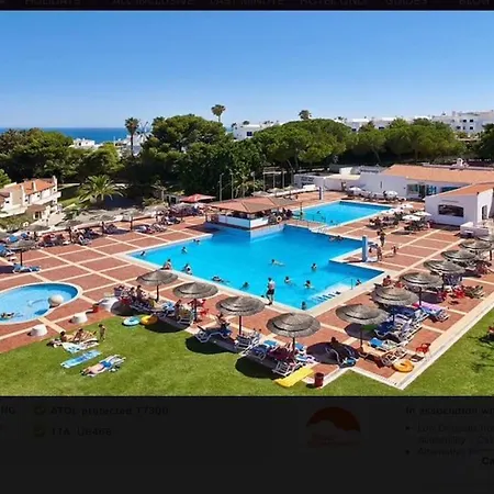 Air Conditioned 1 Bedroom Apt With Wi-fi & Patio * אלבופיירה